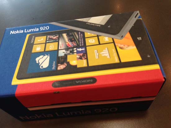 nokia lumia 920 box-1