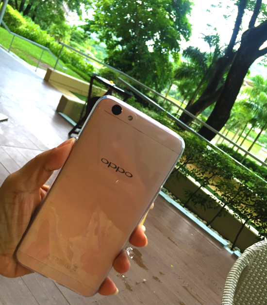oppo f1 s back view